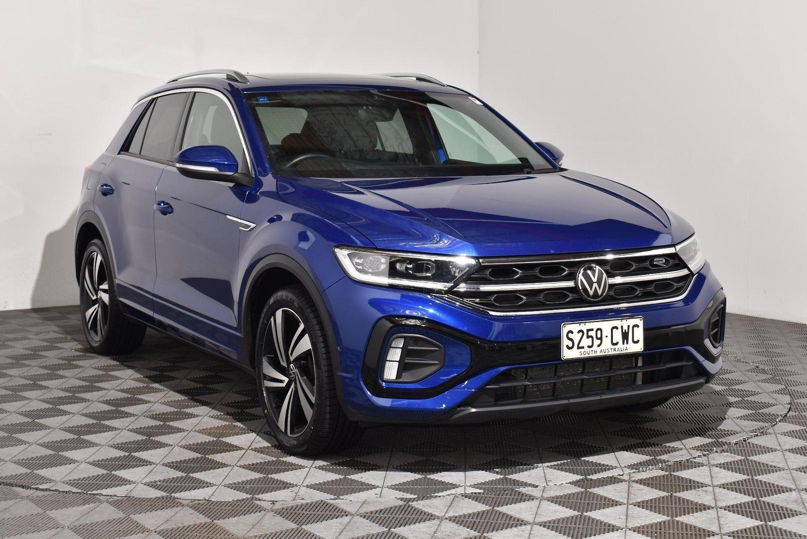 2022 Volkswagen T-Roc 140TSI RLine — photo 1