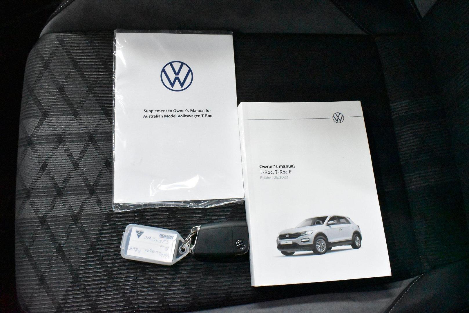 2022 Volkswagen T-Roc 140TSI RLine — photo 12