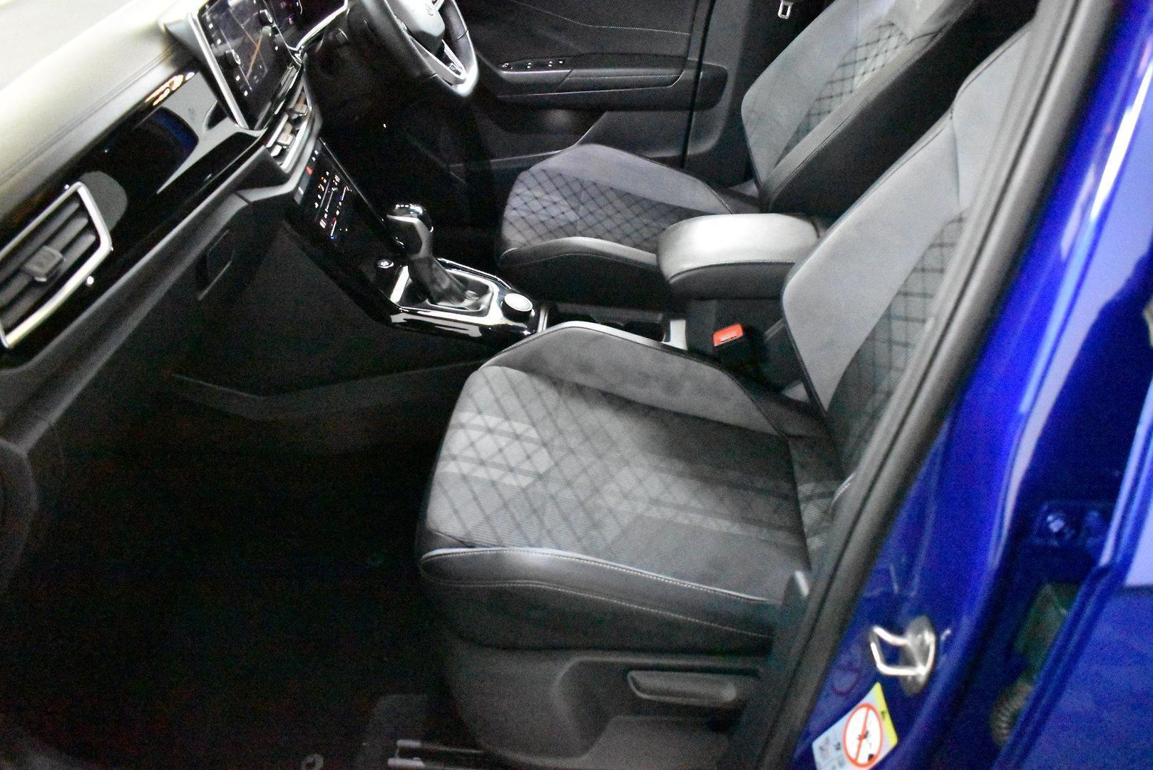 2022 Volkswagen T-Roc 140TSI RLine — photo 4