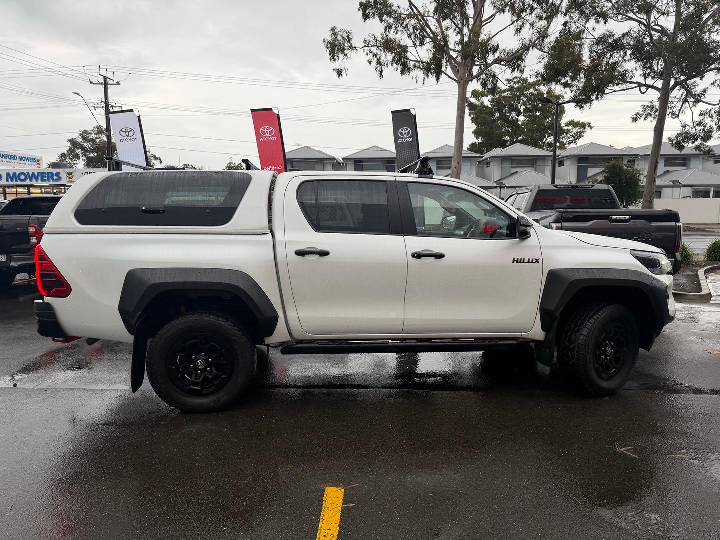 2024 Toyota Hilux GR Sport — photo 7