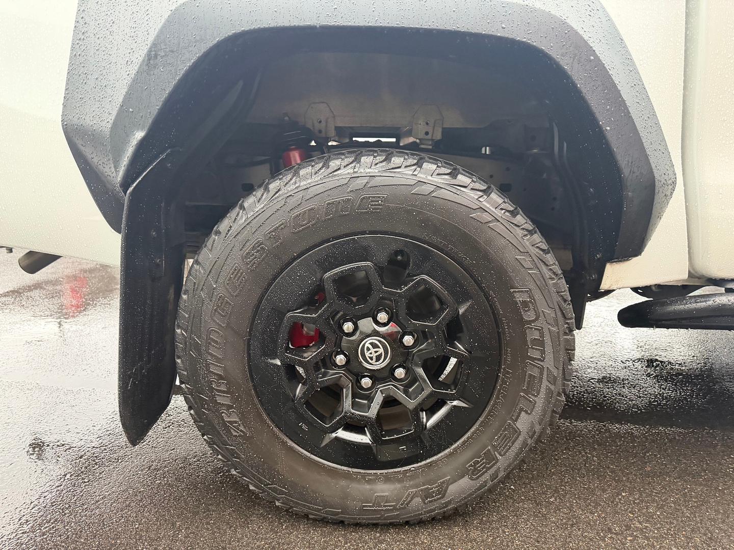 2024 Toyota Hilux GR Sport — photo 8
