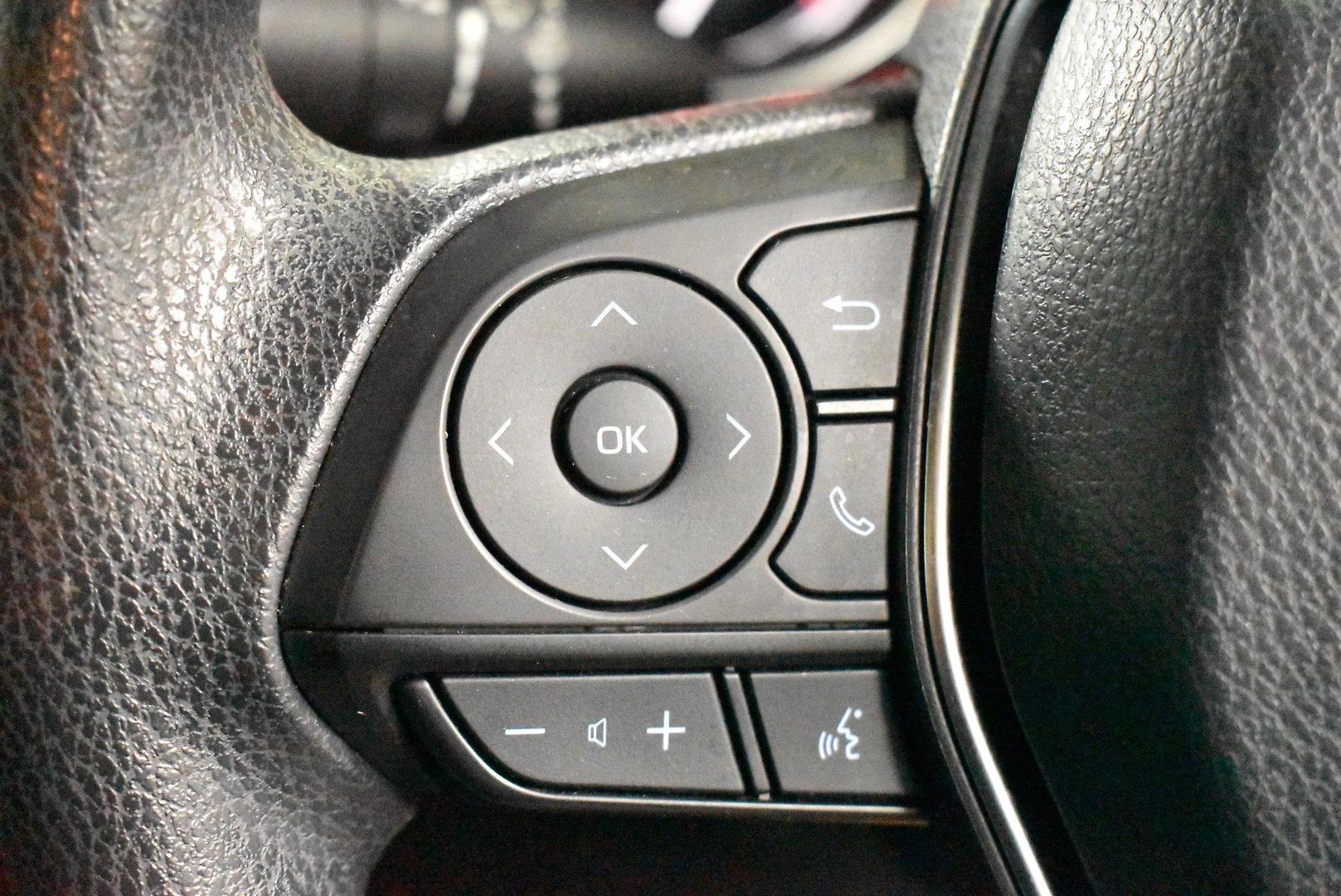 2023 Toyota Camry Ascent — photo 21