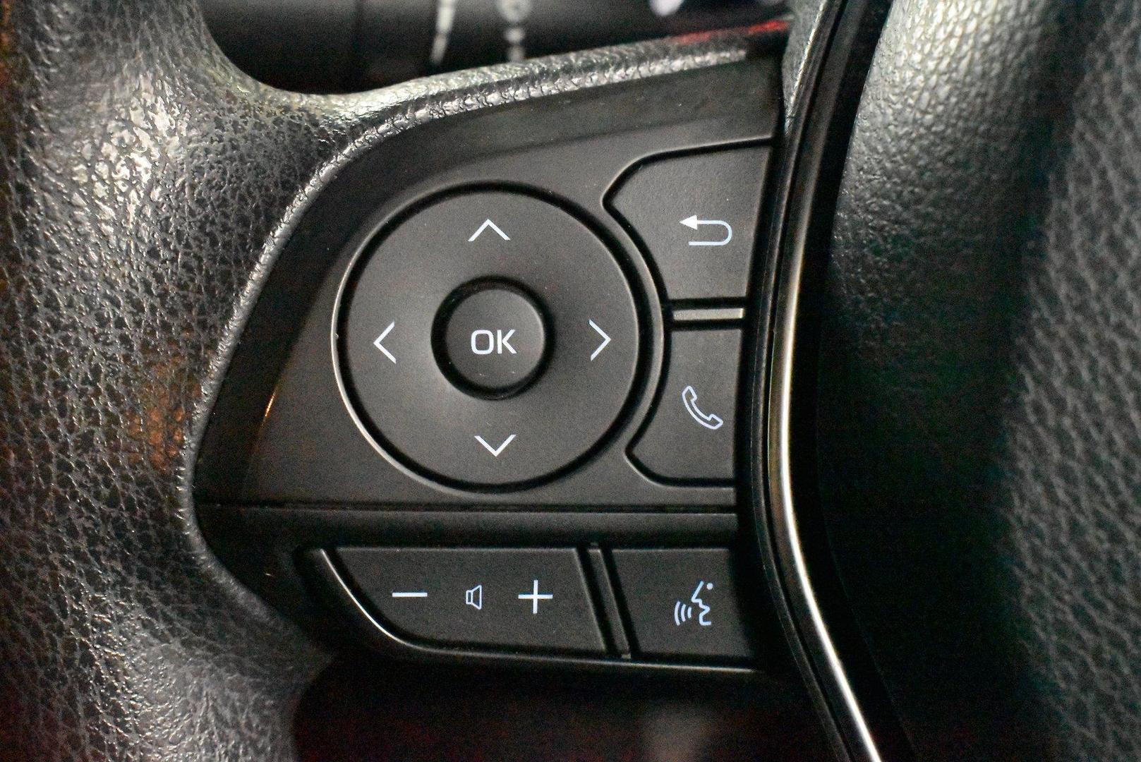 2023 Toyota Camry Ascent — photo 22