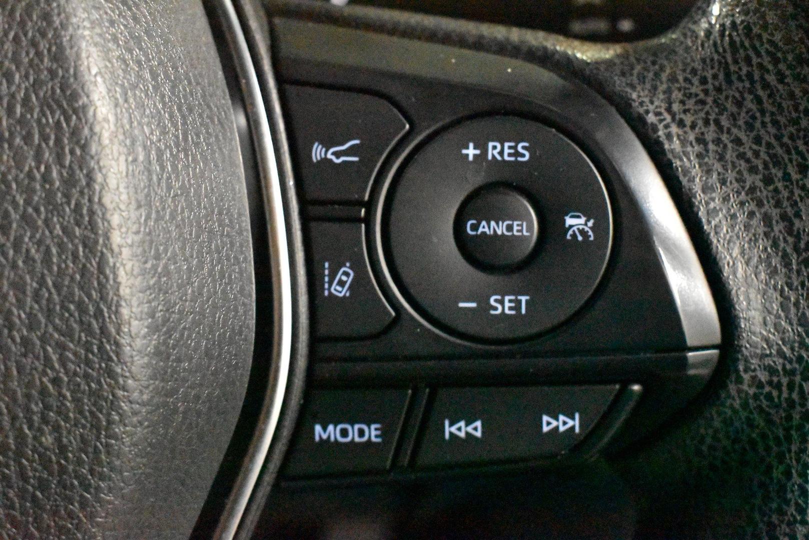 2023 Toyota Camry Ascent — photo 23