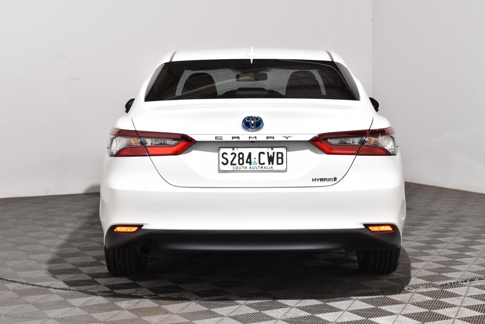 2023 Toyota Camry Ascent — photo 4