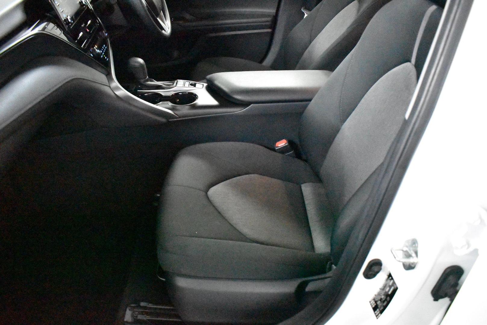 2023 Toyota Camry Ascent — photo 7