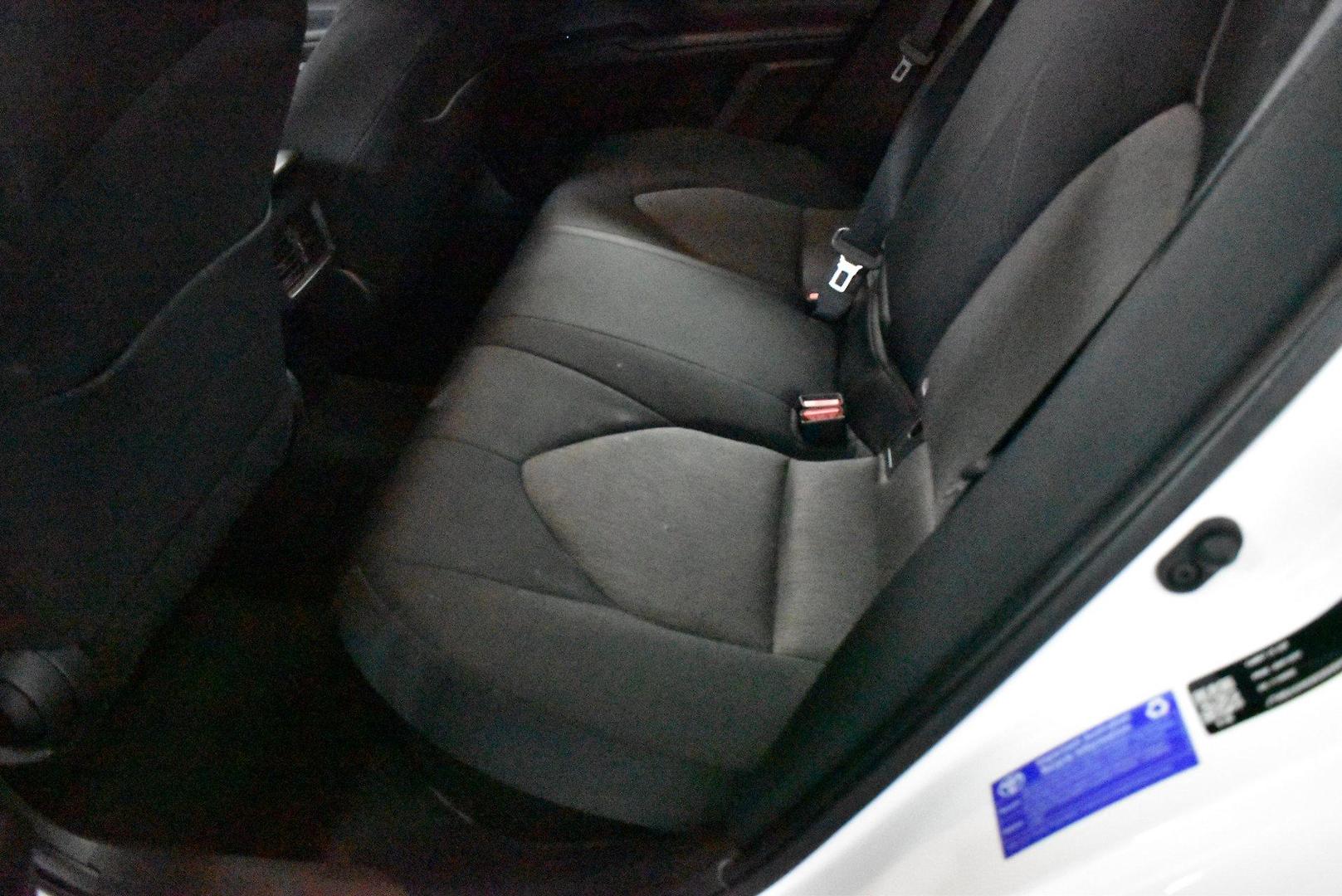 2023 Toyota Camry Ascent — photo 8
