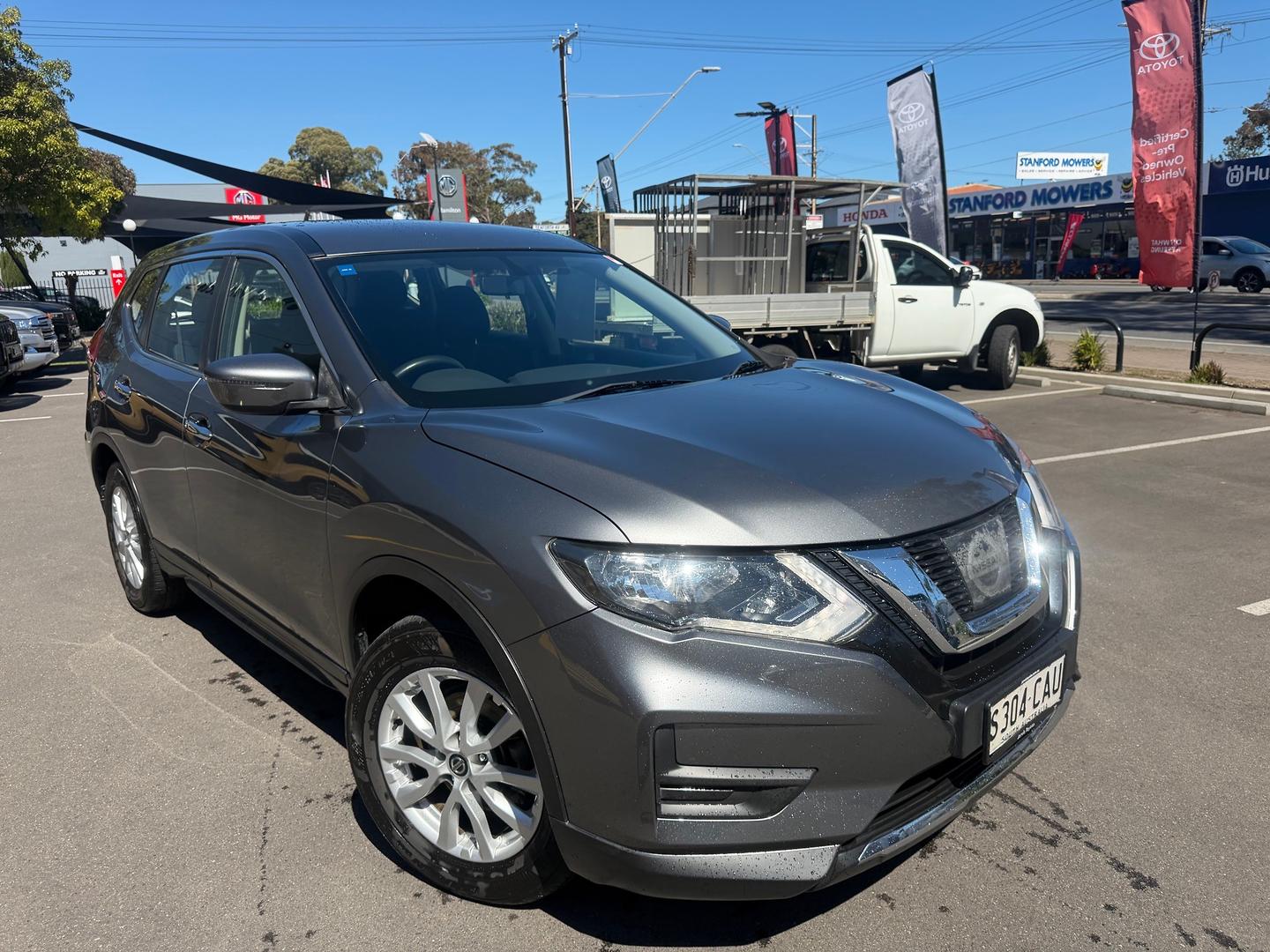 2018 Nissan X-TRAIL ST — photo 1