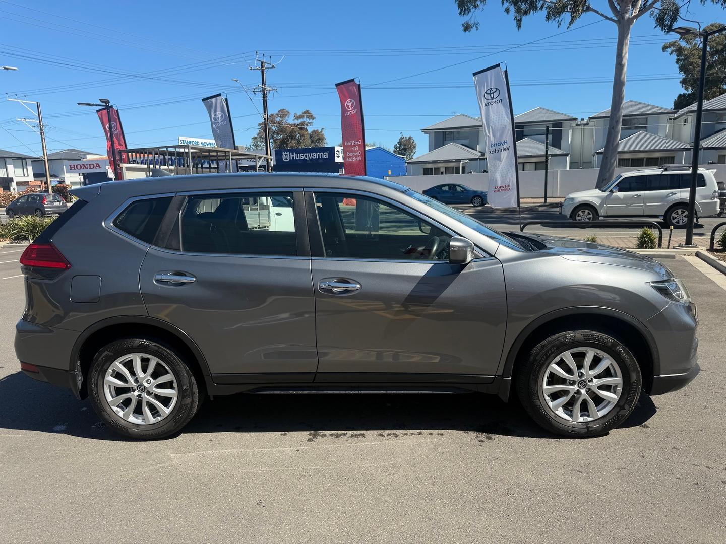 2018 Nissan X-TRAIL ST — photo 6