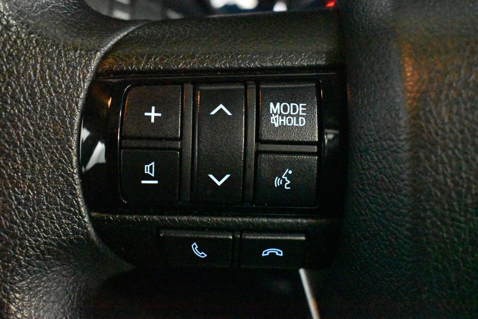 2022 Toyota Fortuner GX — photo 21