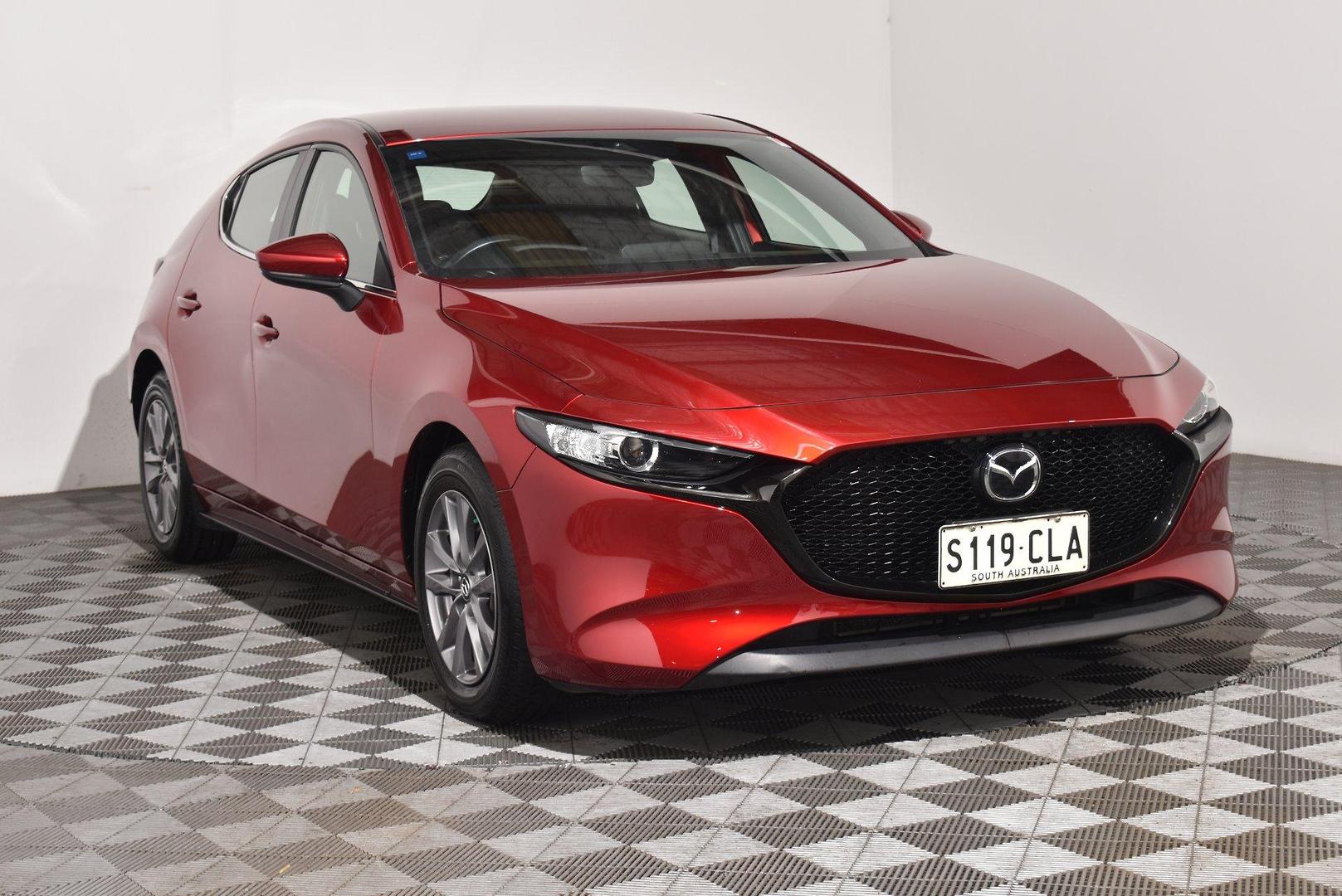 2021 Mazda 3 G20 Pure — photo 1