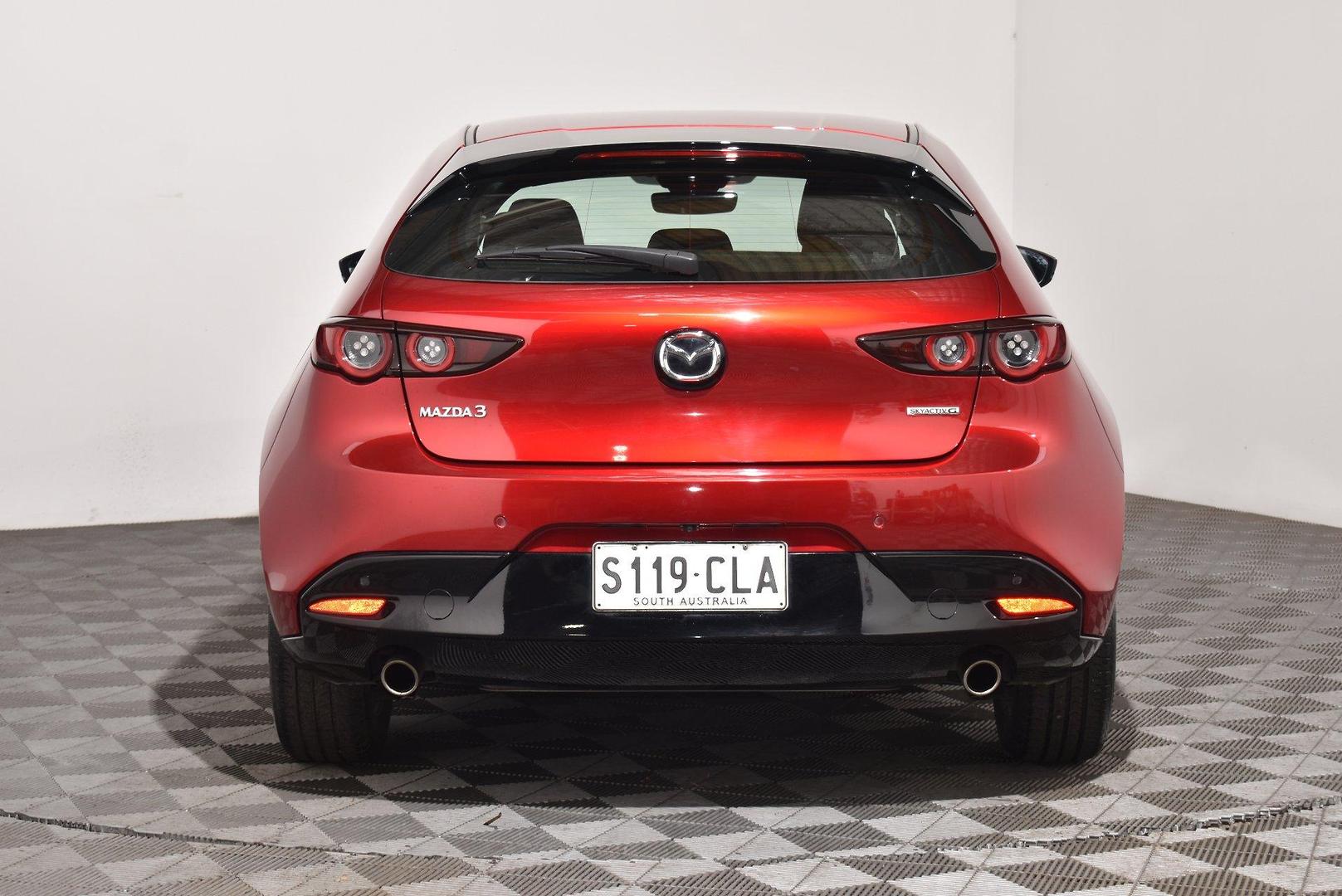 2021 Mazda 3 G20 Pure — photo 4
