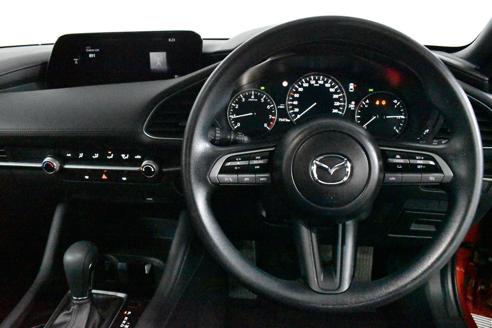 2021 Mazda 3 G20 Pure — photo 5