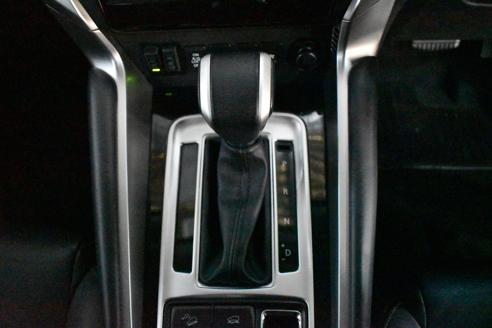 2019 Mitsubishi Pajero Sport Exceed — photo 20