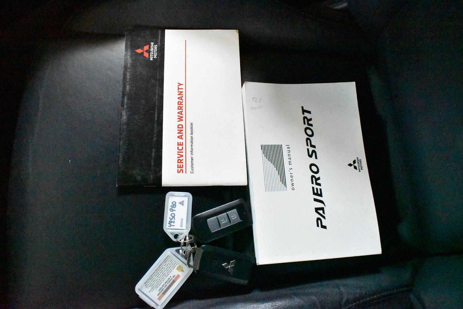 2019 Mitsubishi Pajero Sport Exceed — photo 24