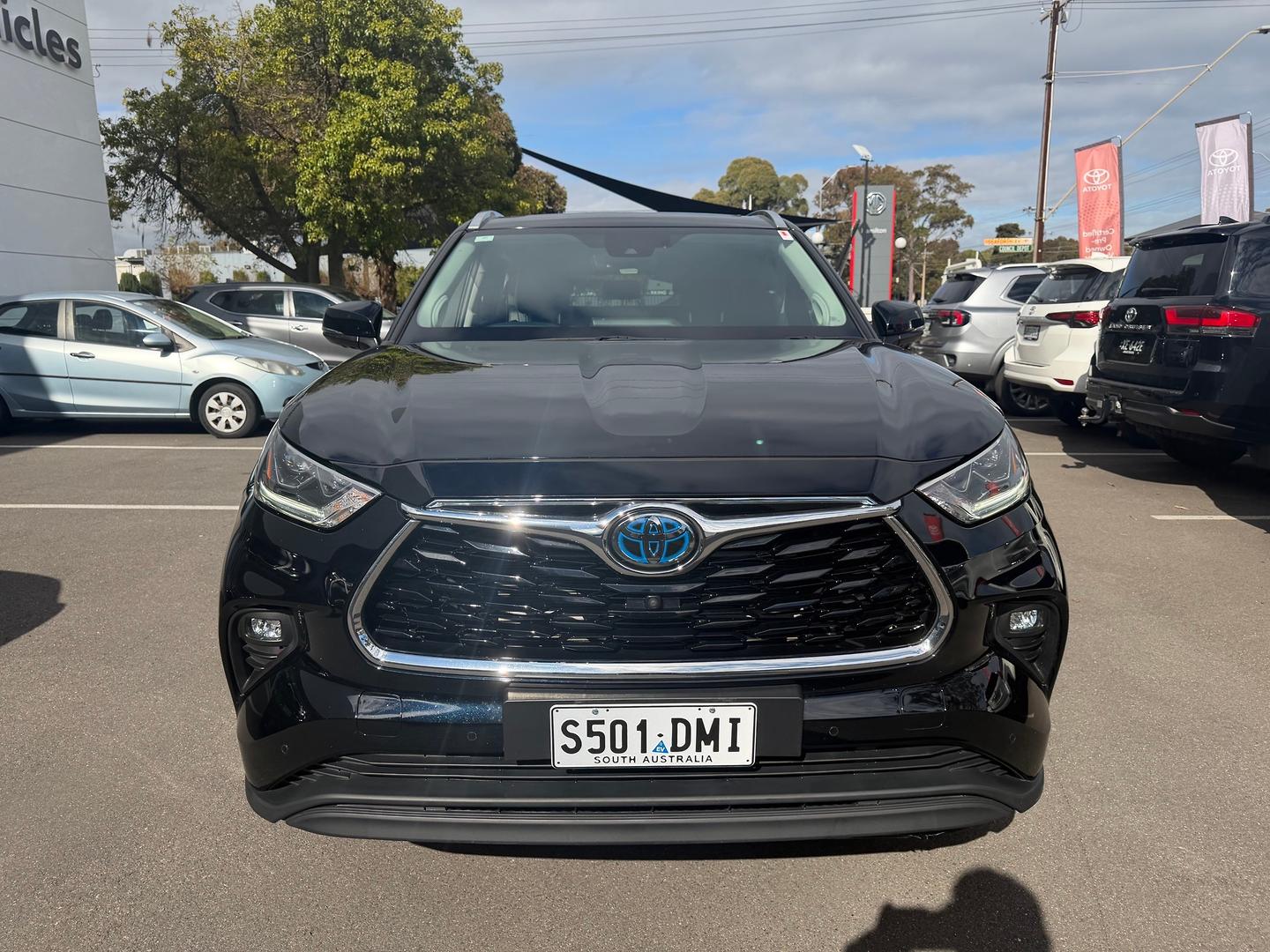2021 Toyota Kluger Grande — photo 2