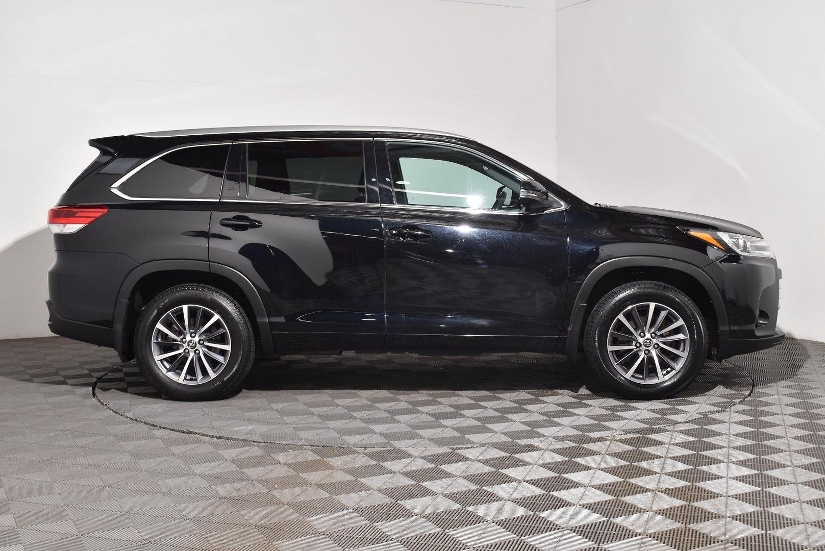 2019 Toyota Kluger GXL — photo 10
