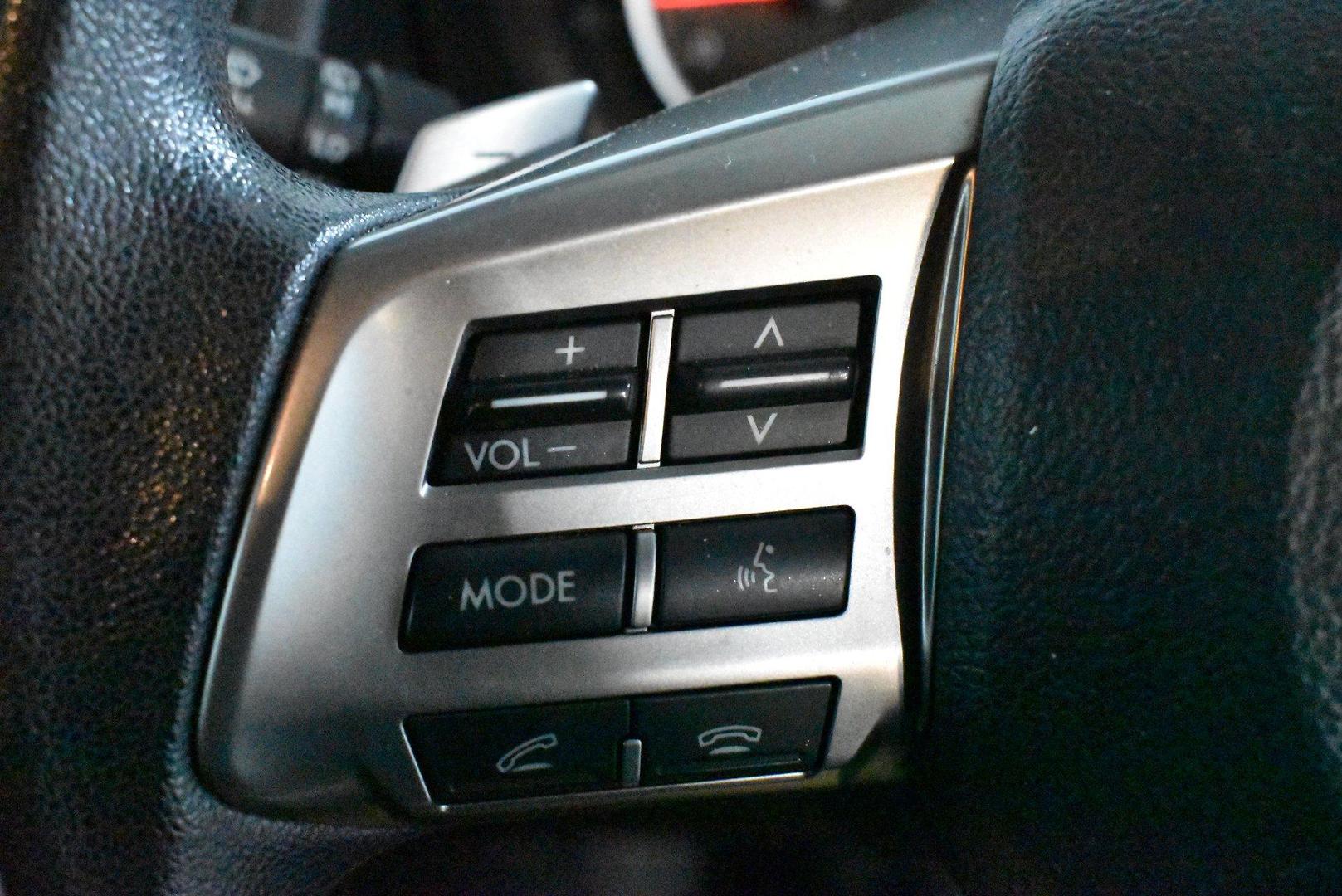 2014 Subaru Impreza 20i — photo 21