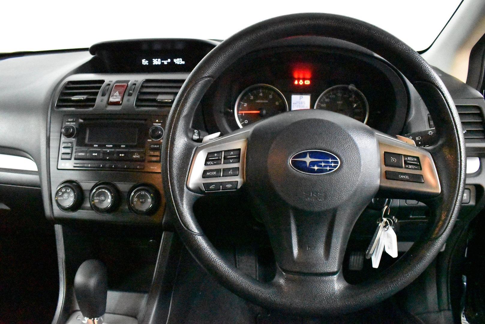 2014 Subaru Impreza 20i — photo 5