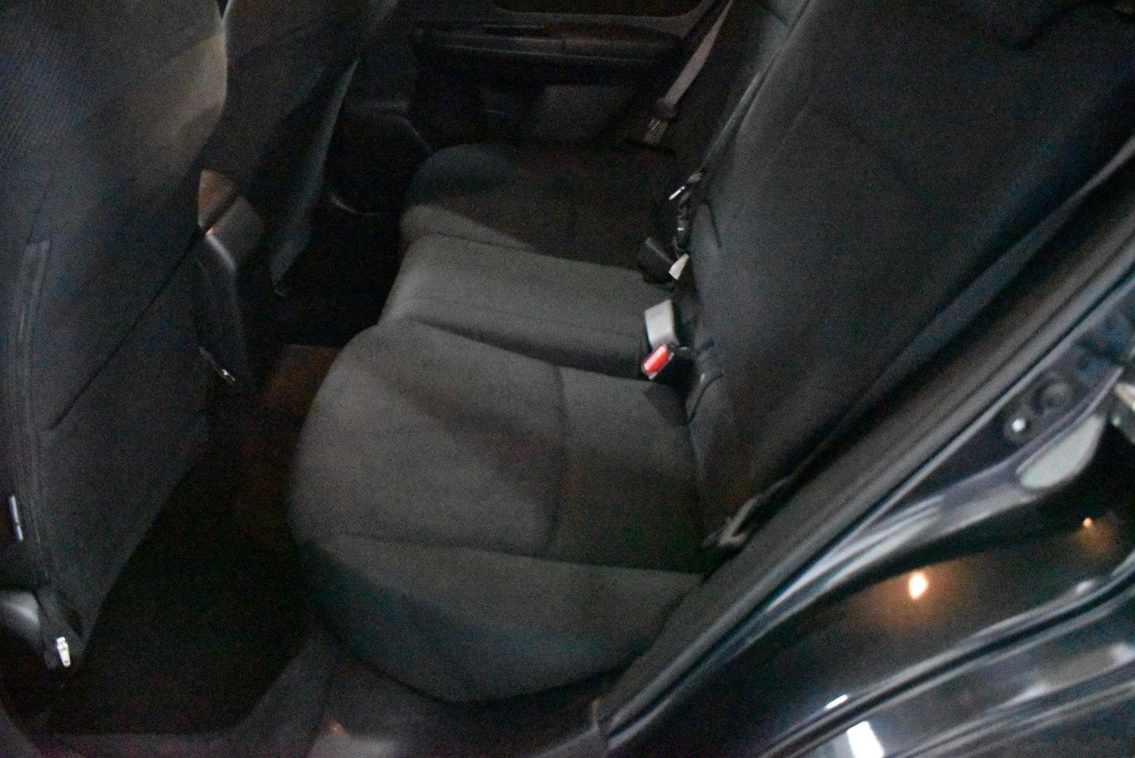 2014 Subaru Impreza 20i — photo 8