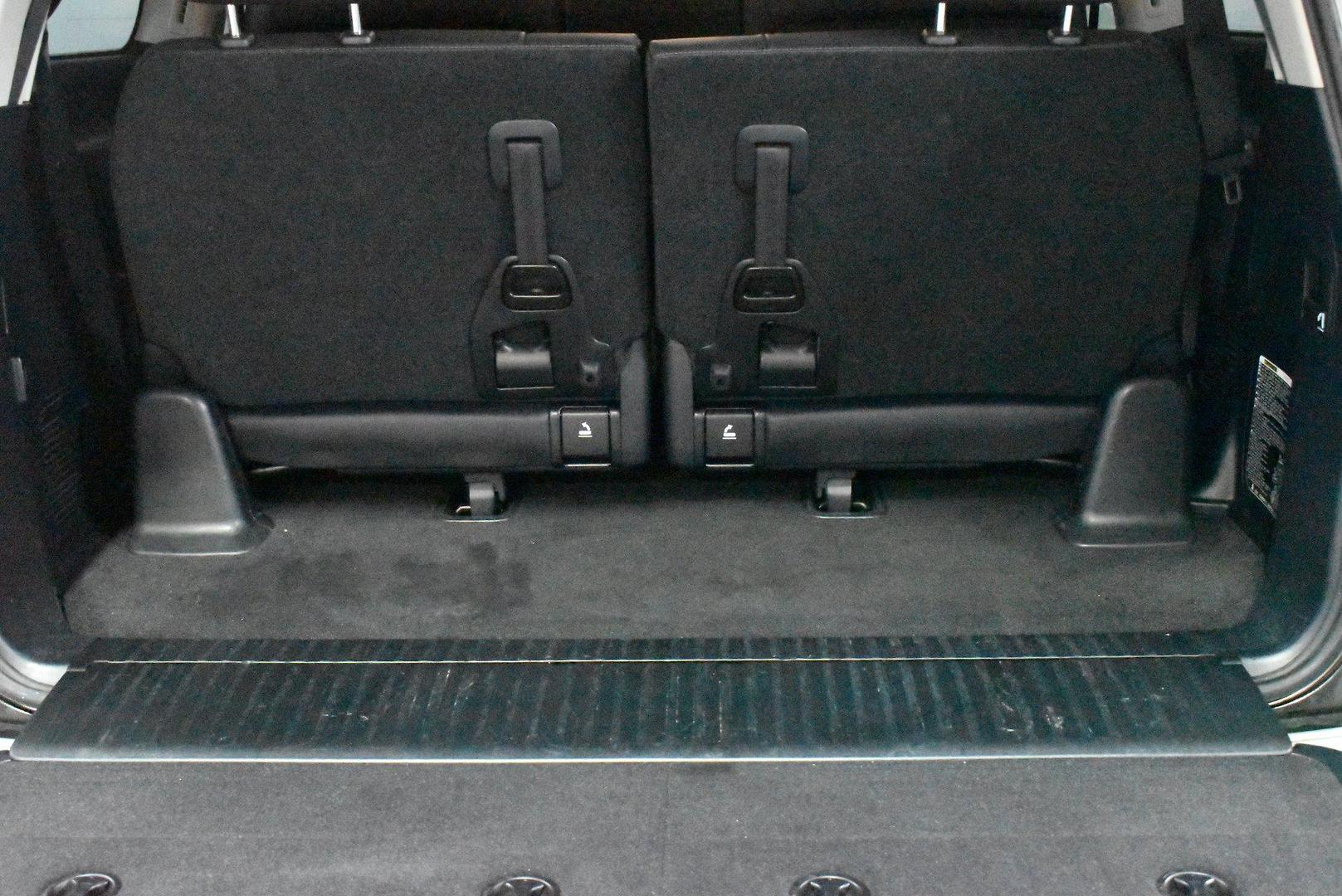 2020 Toyota Landcruiser VX — photo 16