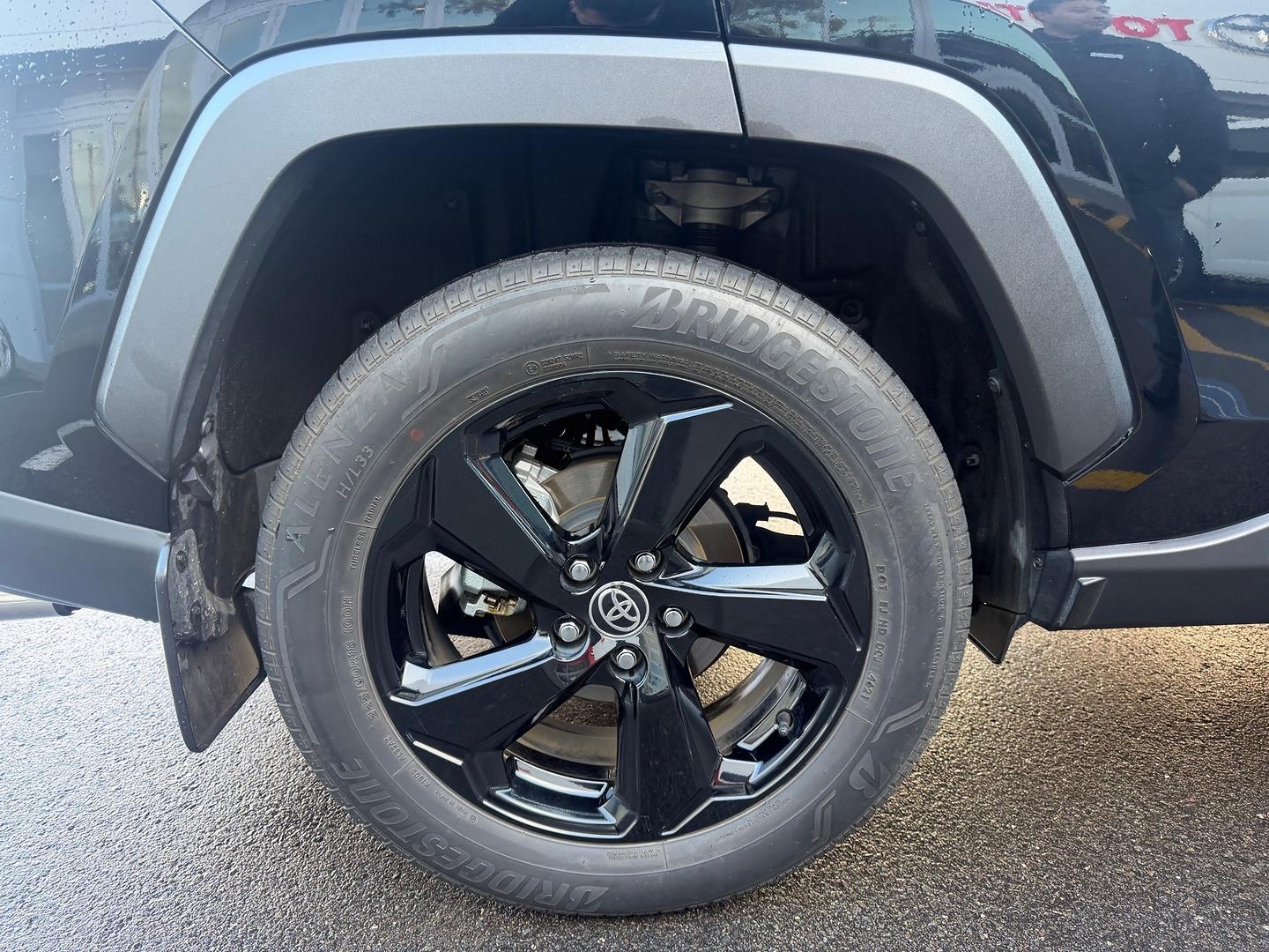 2021 Toyota RAV4 Cruiser — photo 8