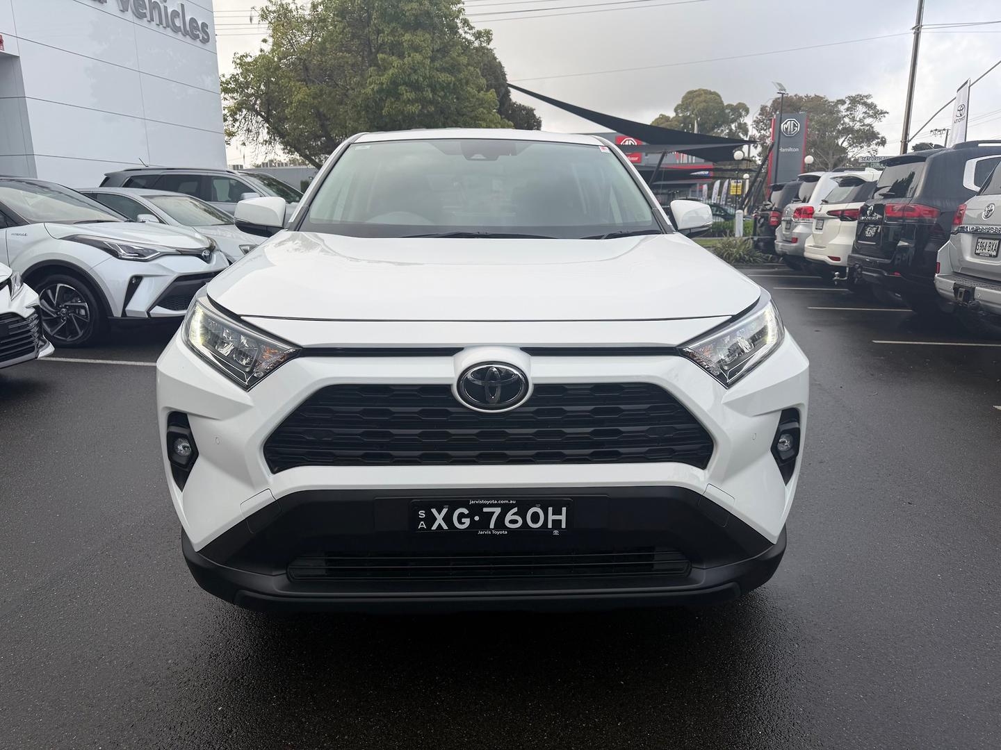 2022 Toyota RAV4 GX — photo 2