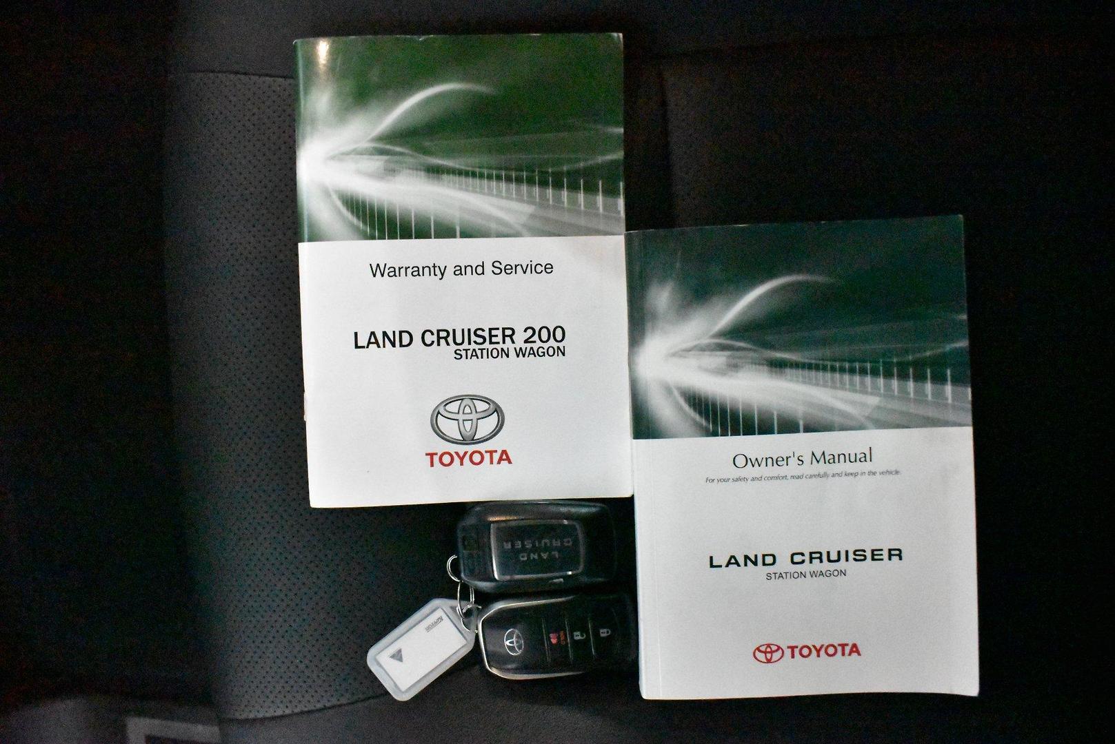 2018 Toyota Landcruiser VX — photo 26