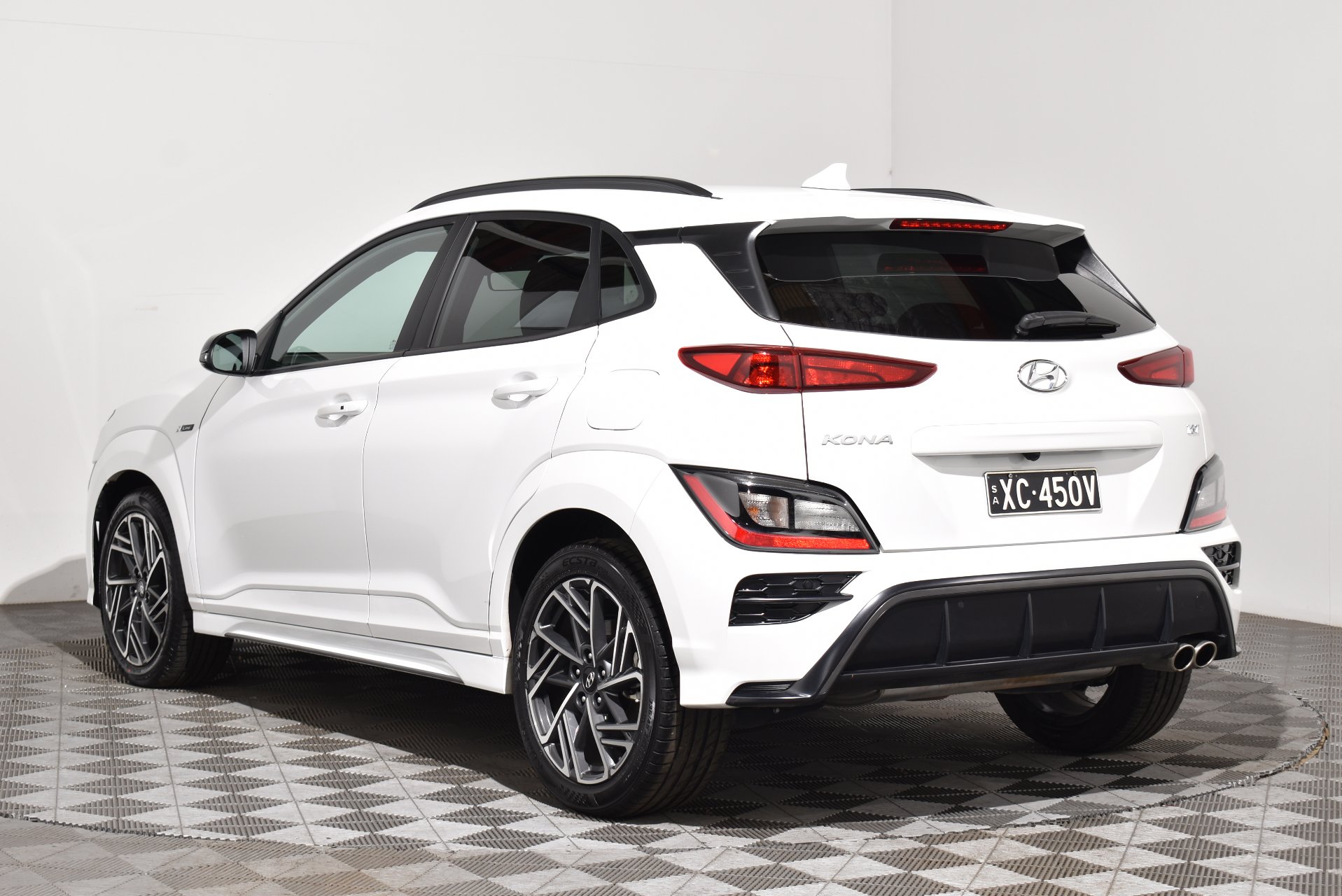 2022 Hyundai Kona NLine — photo 2