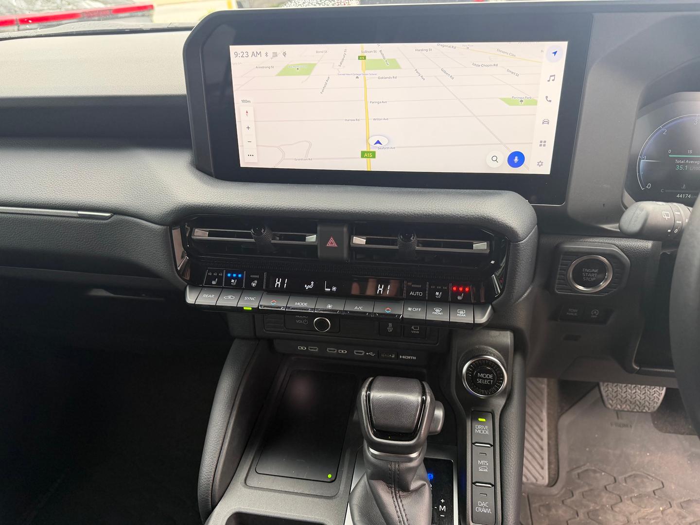2024 Toyota Landcruiser Prado Kakadu — photo 11