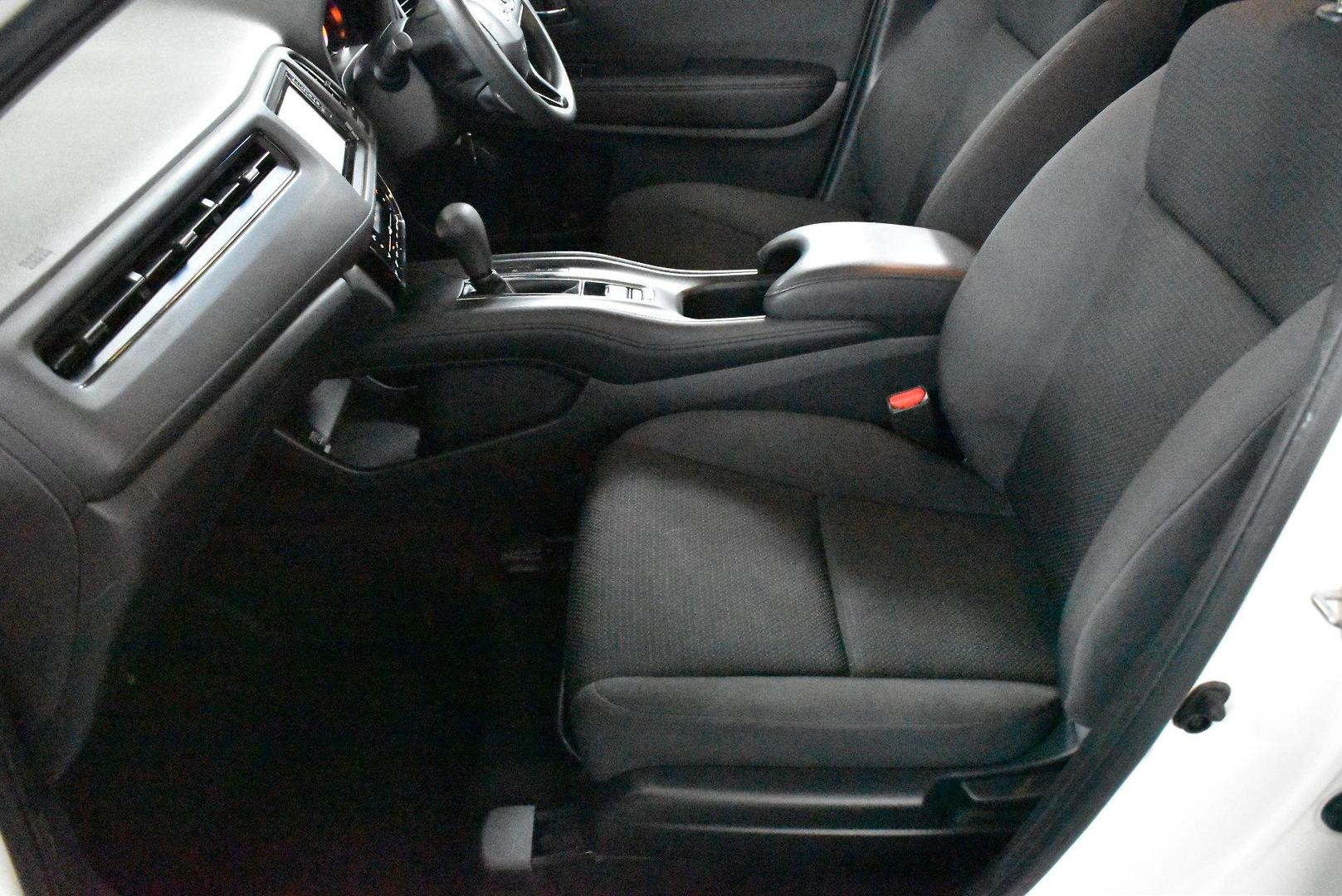 2019 Honda HR-V VTi — photo 7
