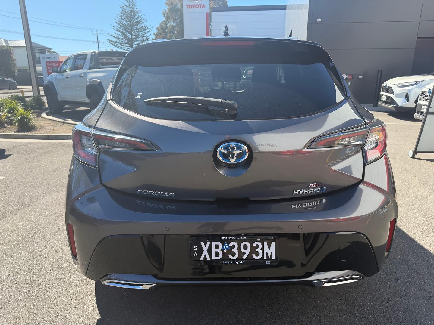 2021 Toyota Corolla ZR Hybrid — photo 12