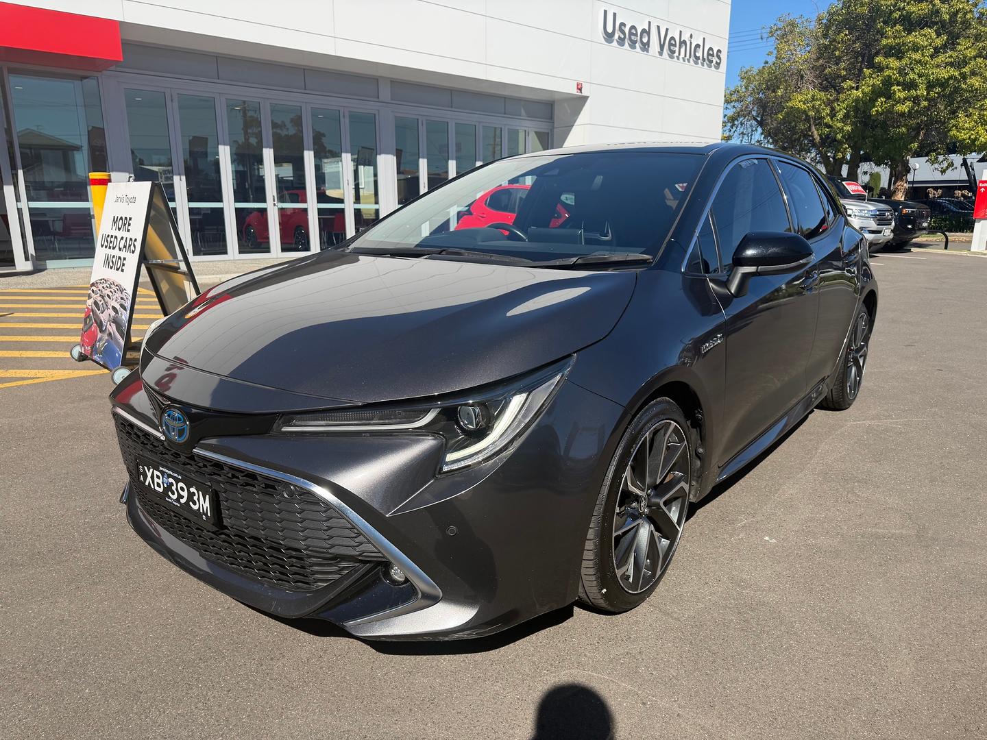 2021 Toyota Corolla ZR Hybrid — photo 7