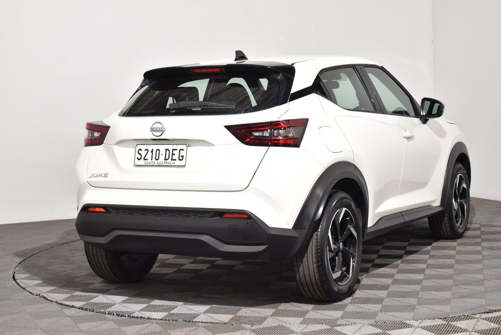 2023 Nissan JUKE ST — photo 14