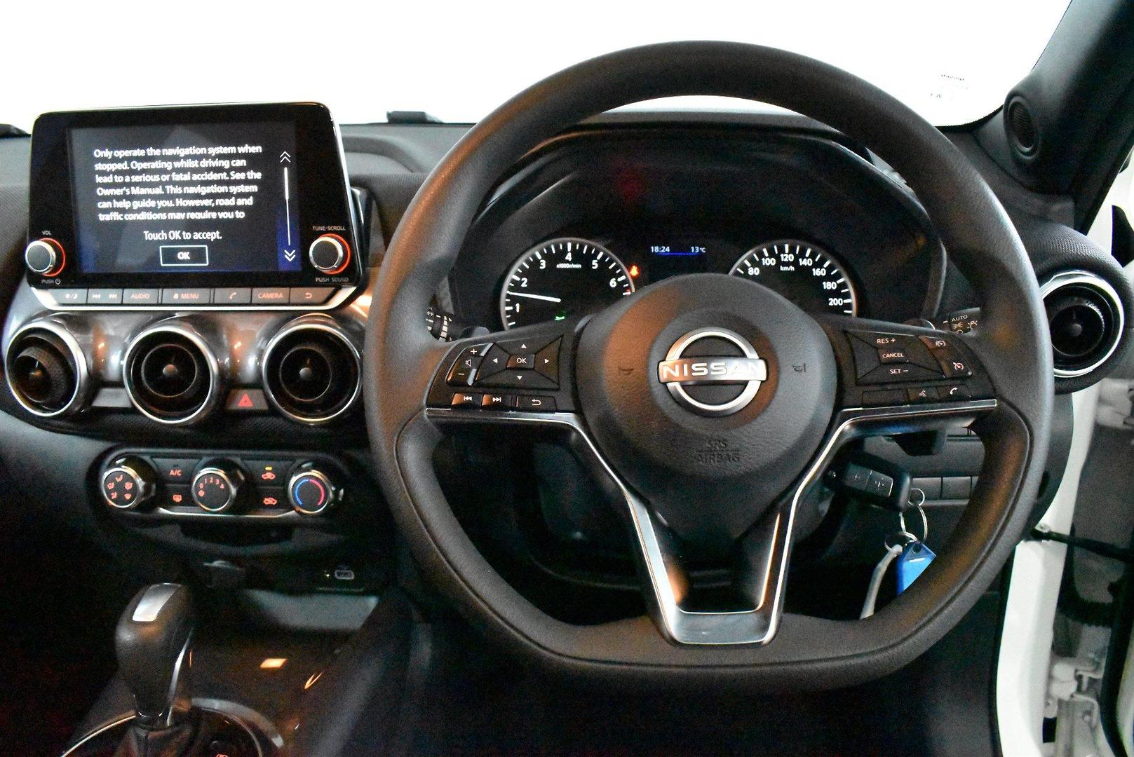 2023 Nissan JUKE ST — photo 5