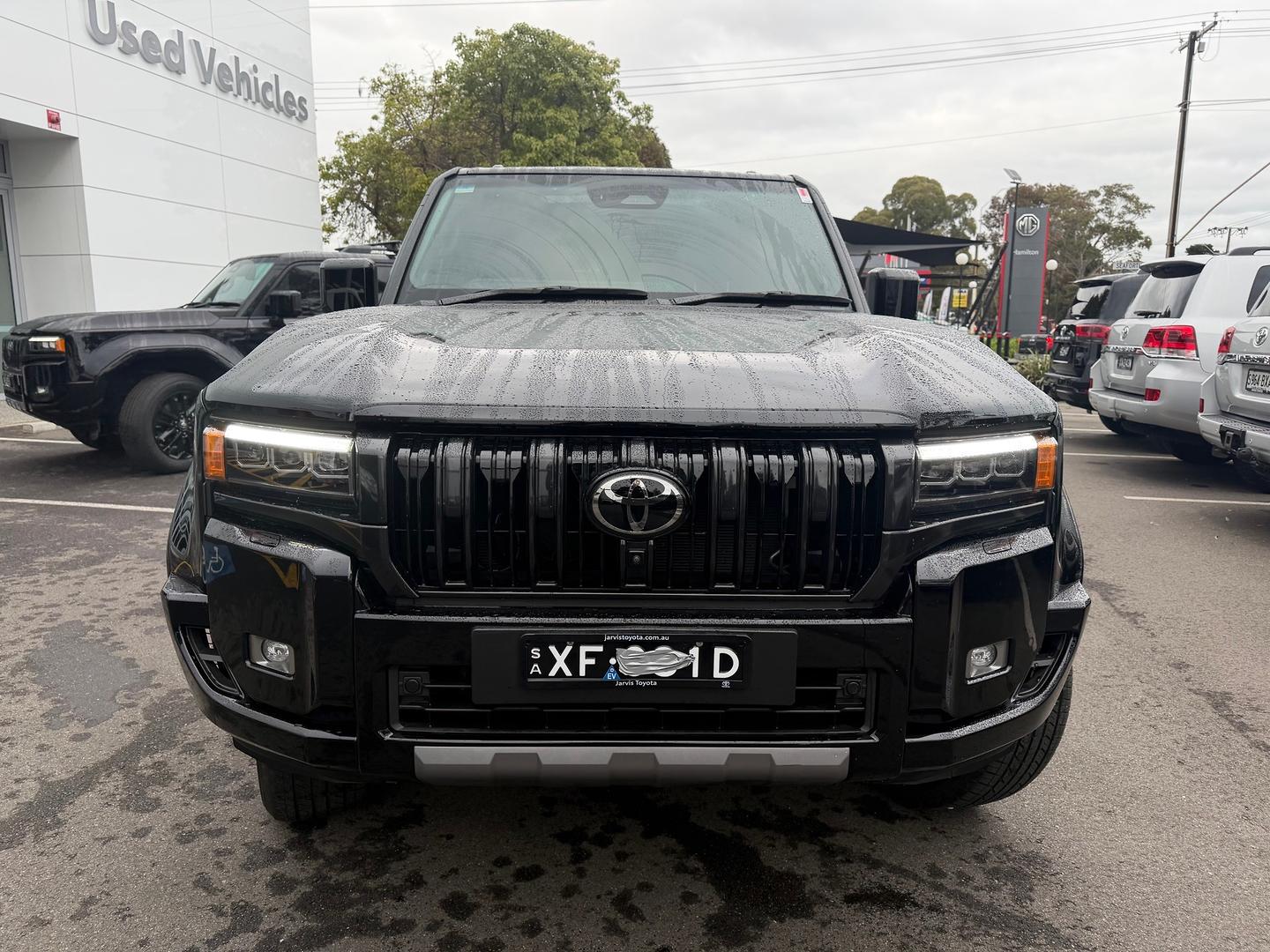 2025 Toyota Landcruiser Prado Kakadu — photo 2
