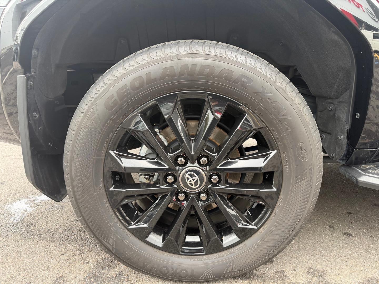 2025 Toyota Landcruiser Prado Kakadu — photo 8