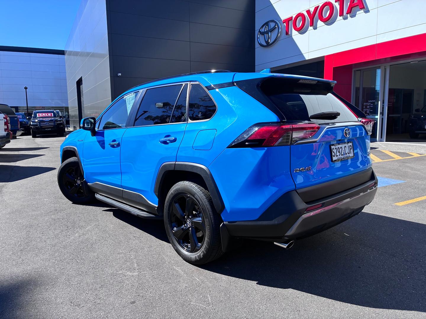 2021 Toyota RAV4 Cruiser — photo 5