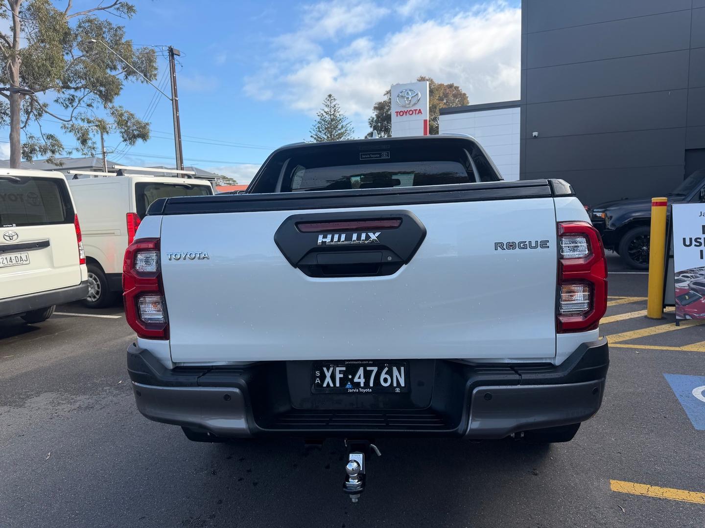 2025 Toyota Hilux Rogue 48V — photo 4