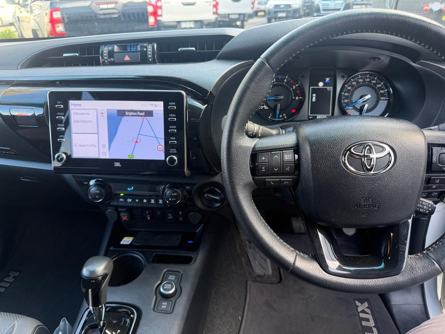 2025 Toyota Hilux Rogue 48V — photo 8