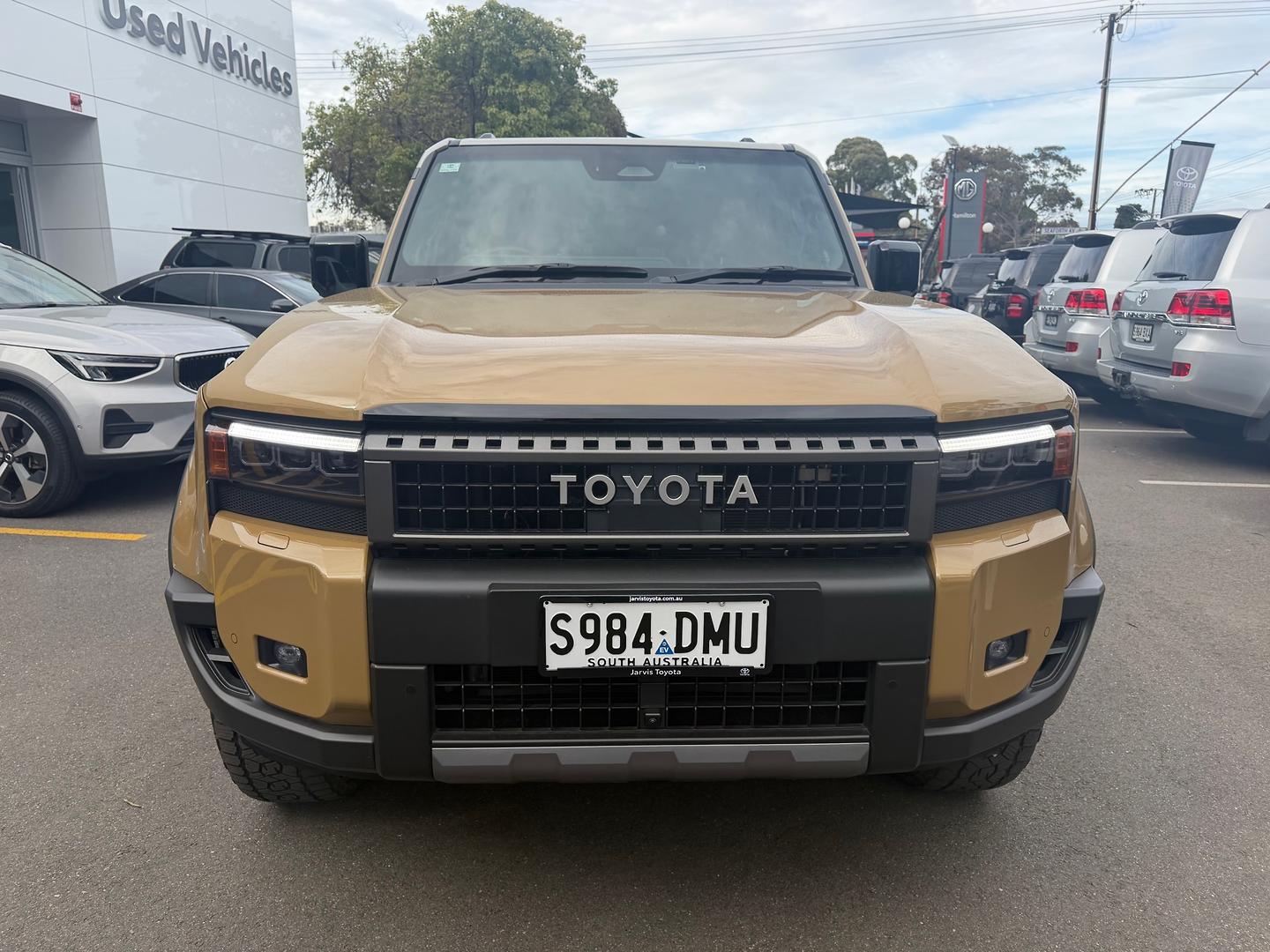 2025 Toyota Landcruiser Prado Altitude — photo 3