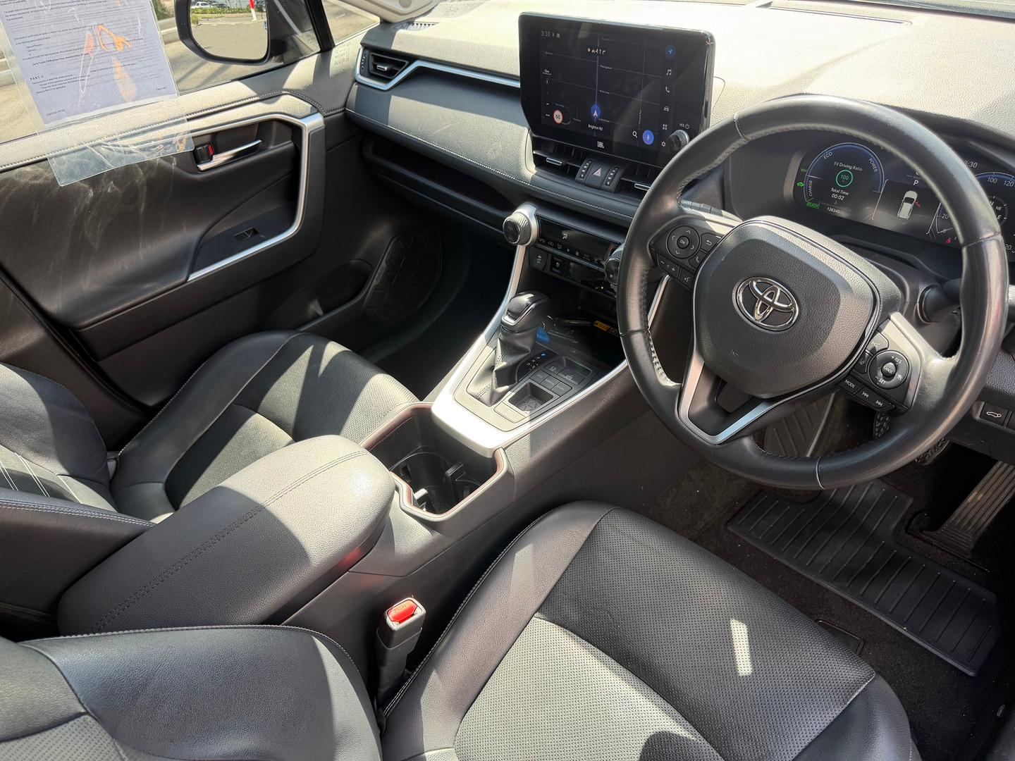2022 Toyota RAV4 Cruiser — photo 6