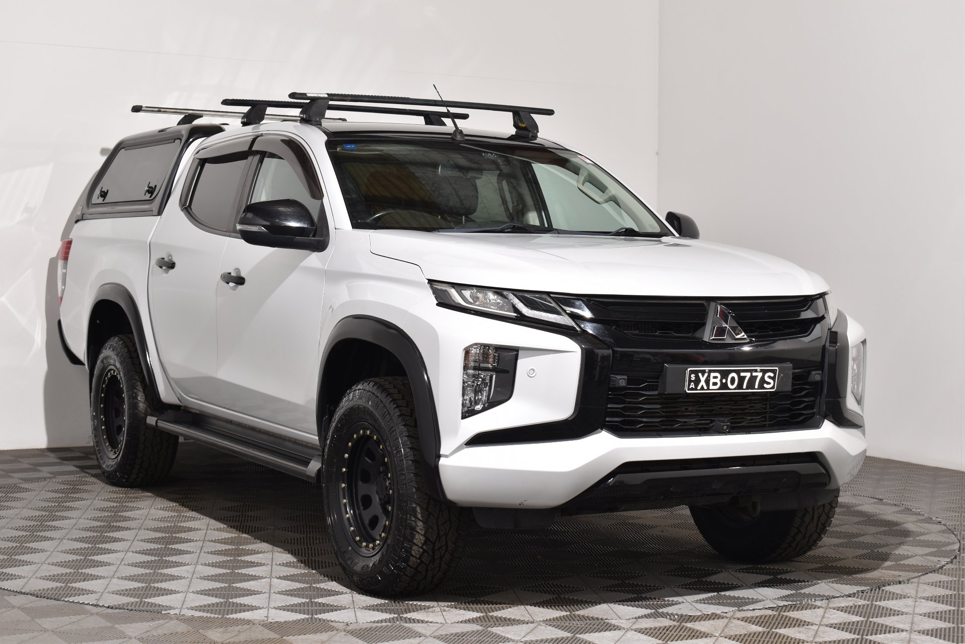 2020 Mitsubishi Triton GSR — photo 1