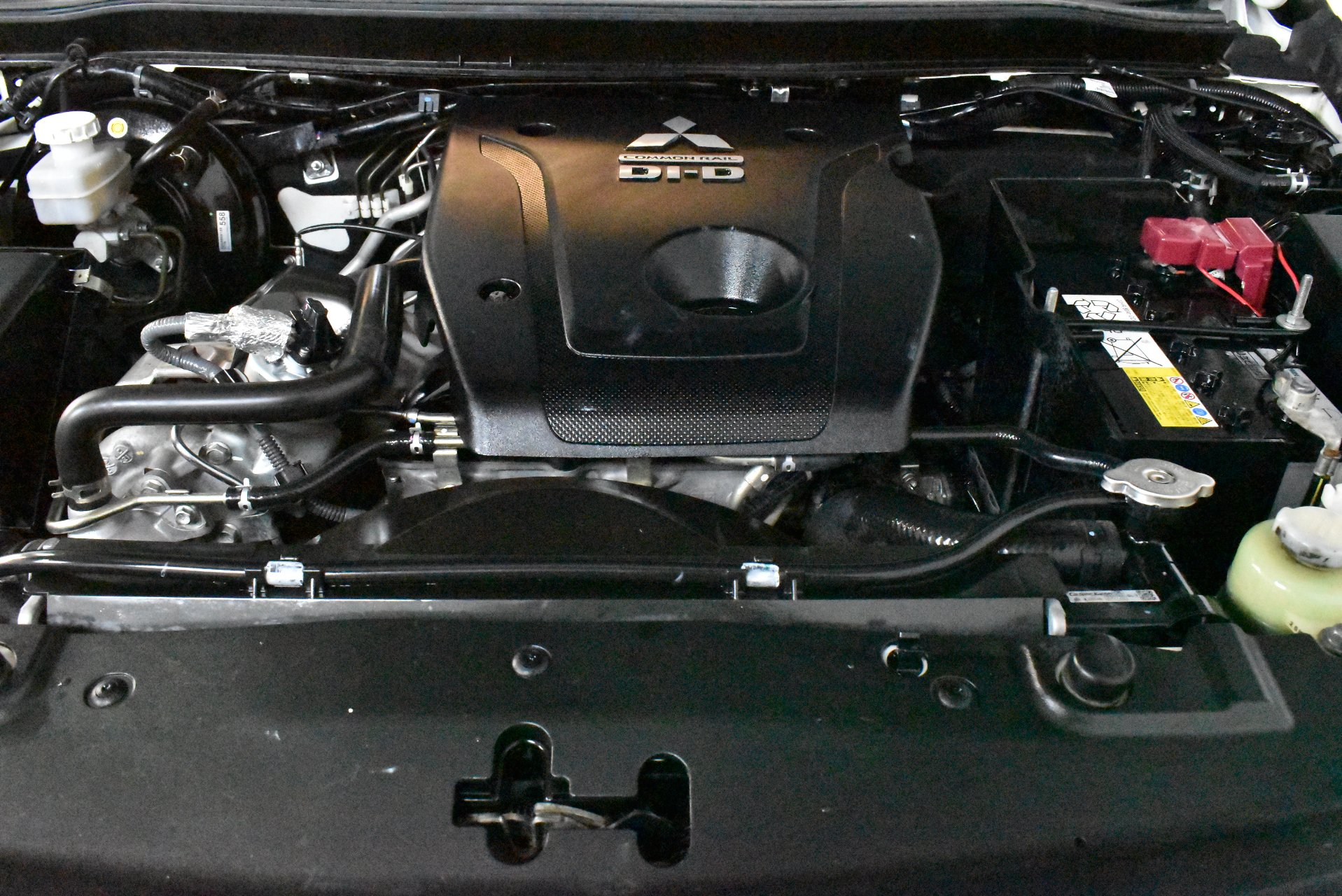 2020 Mitsubishi Triton GSR — photo 17