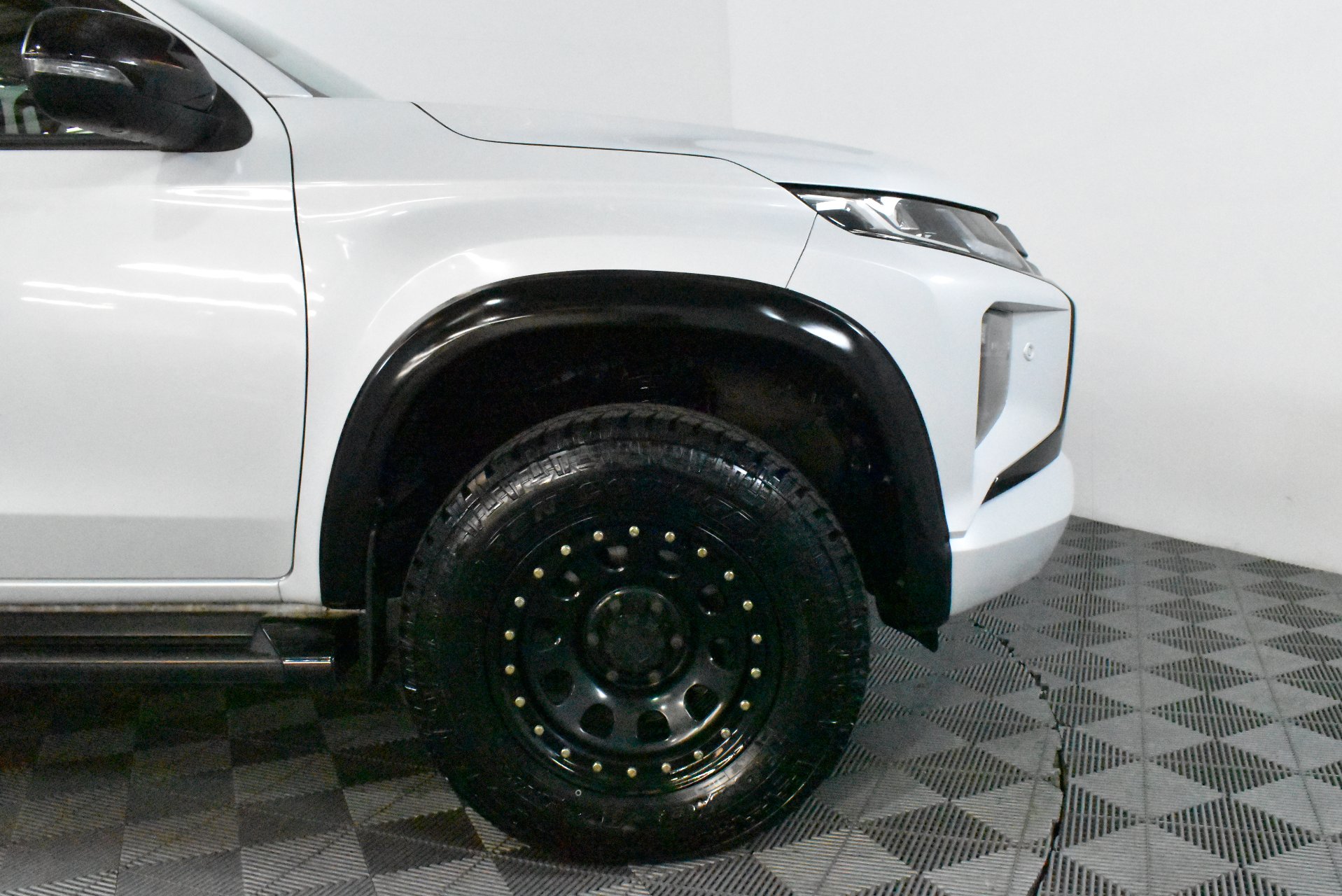 2020 Mitsubishi Triton GSR — photo 18