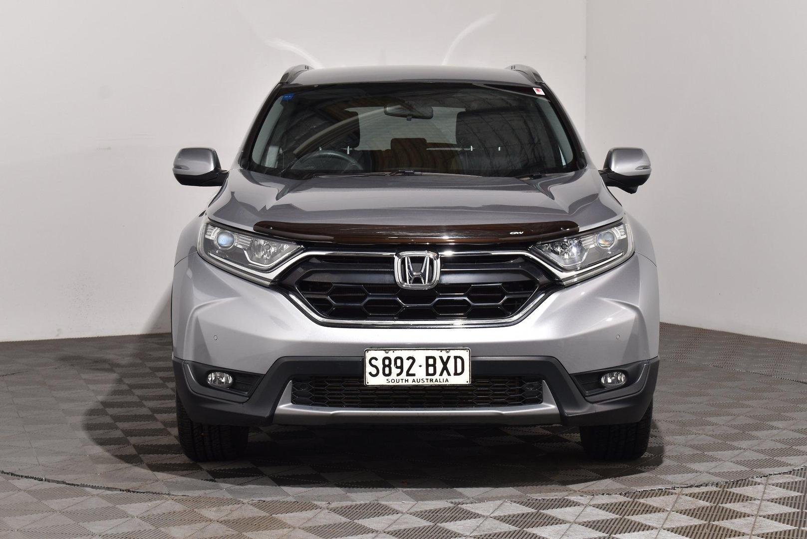 2018 Honda CR-V Sport — photo 3