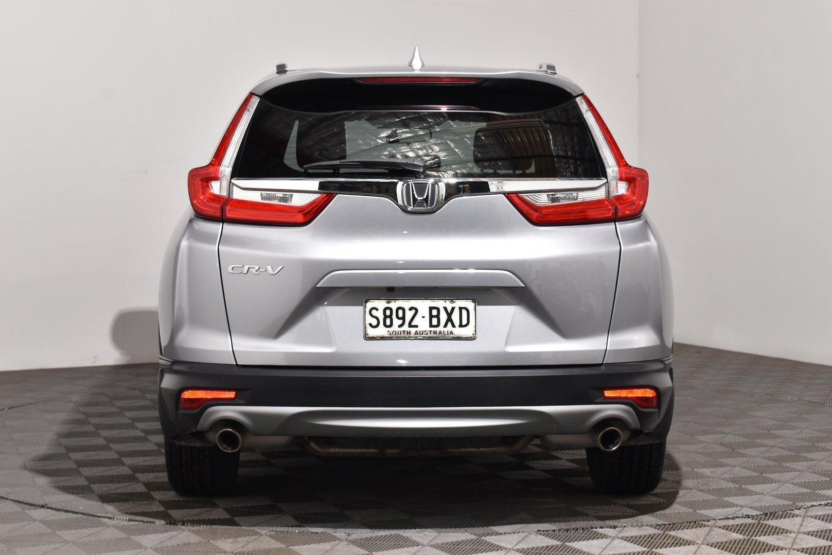 2018 Honda CR-V Sport — photo 4