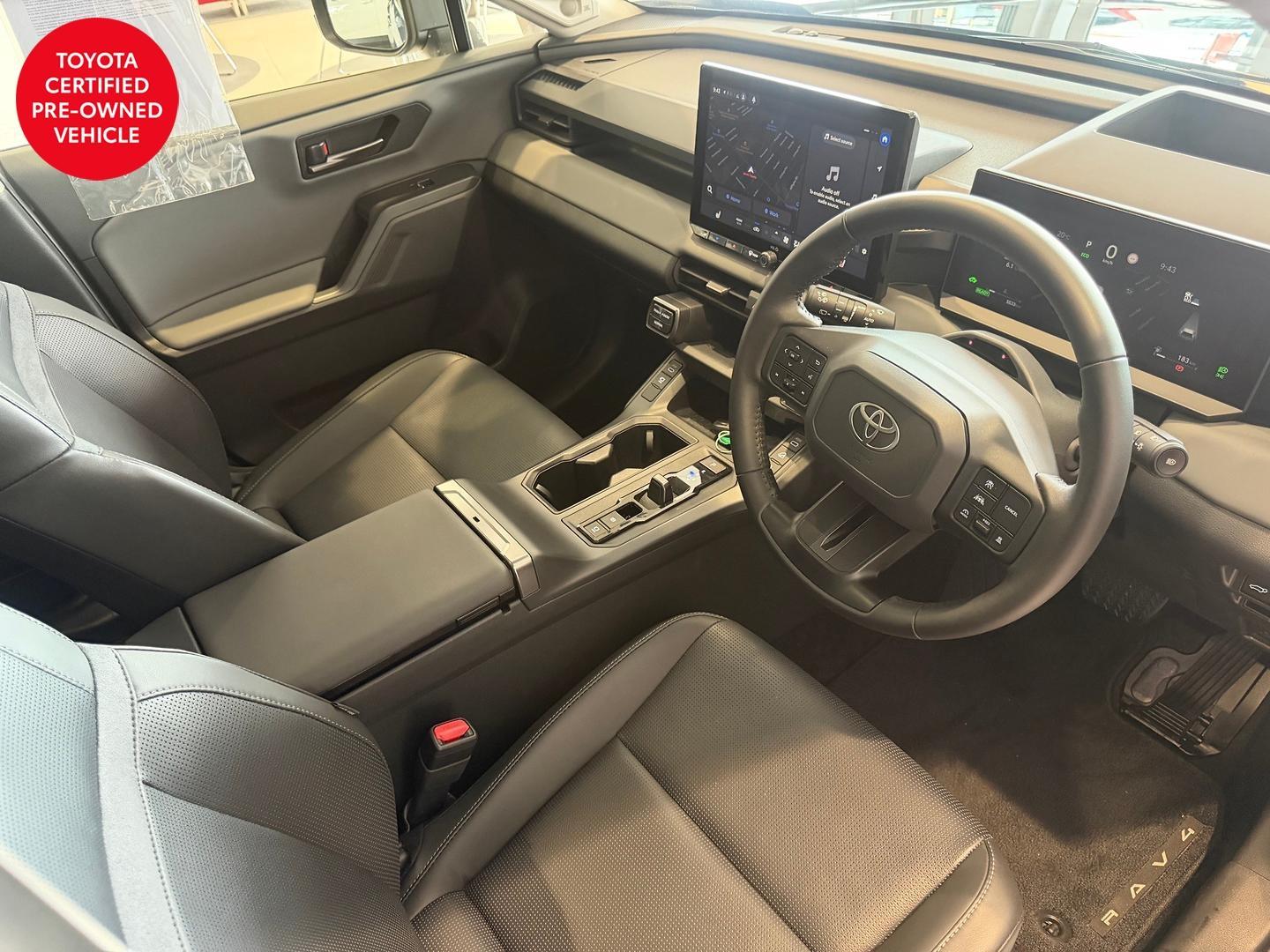 2026 Toyota RAV4 Cruiser — photo 9