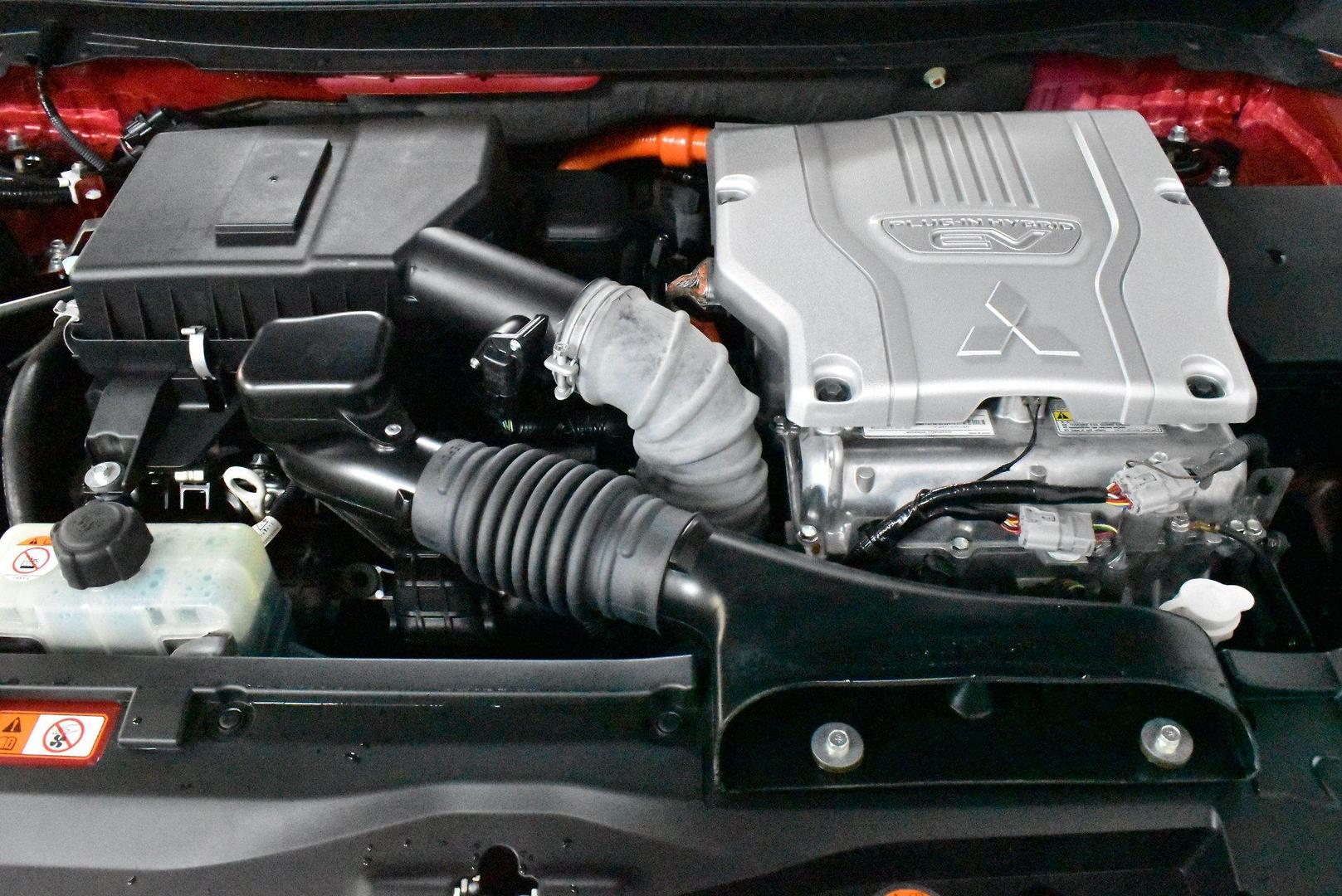 2022 Mitsubishi Eclipse Cross PHEV Exceed — photo 17