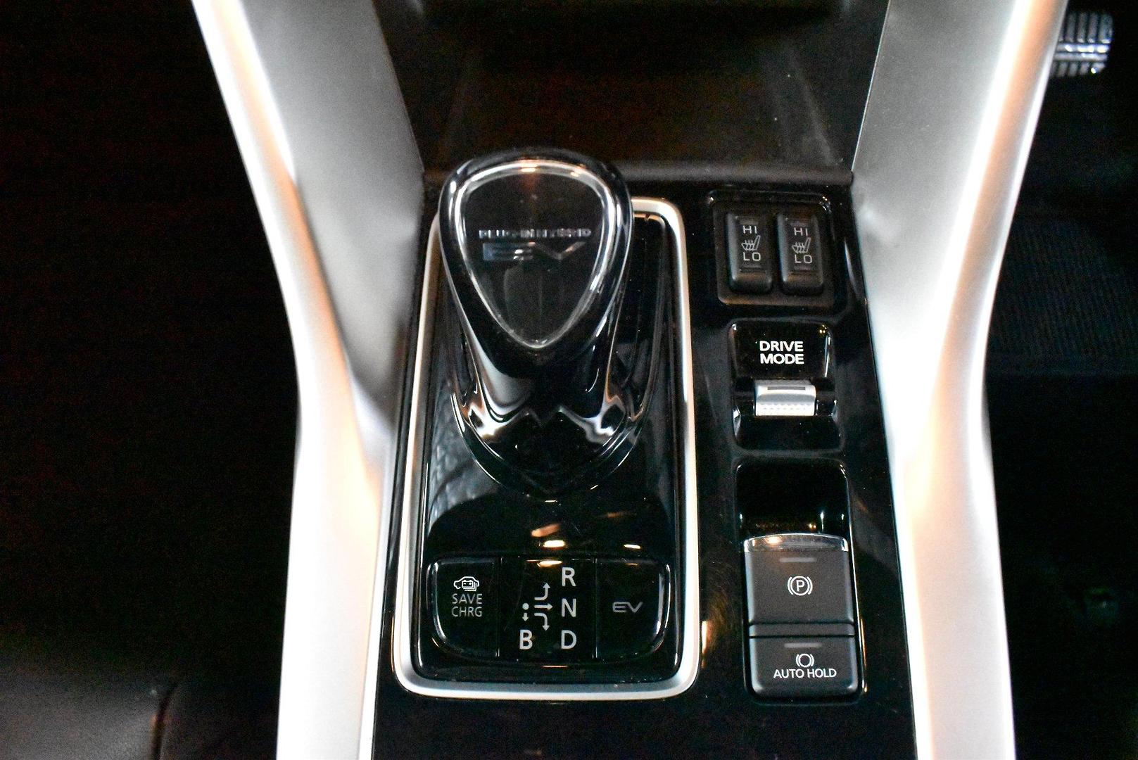 2022 Mitsubishi Eclipse Cross PHEV Exceed — photo 20